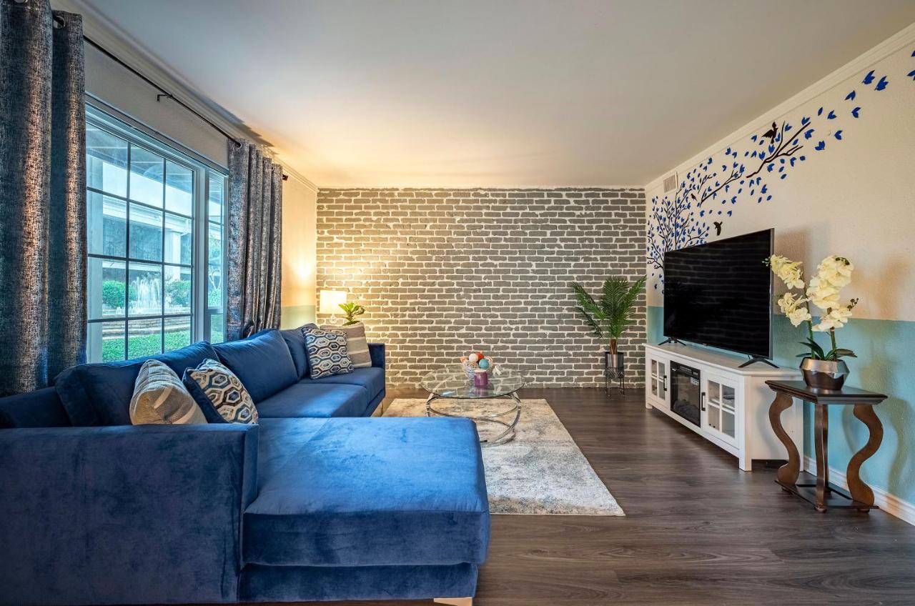 Lovely Comfort Uptown Condo For Houston Trip. Bagian luar foto